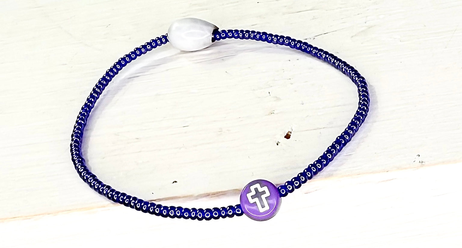 ELEGANT PURPLE CROSS BRACELET